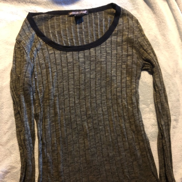 Long Sleeve Ribbed Shirt - Picture 3 of 4